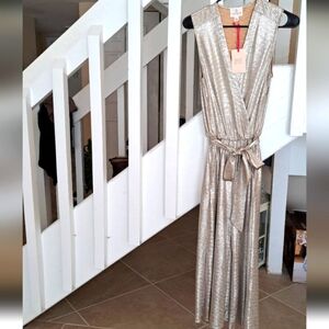 JB by Julie Brown Gold Metallic Sleeveless Crop/Midi Jumpsuit with pockets  NWT